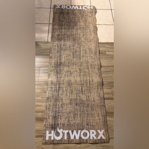 HOTWORX MAT